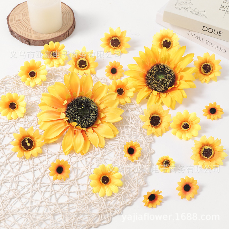 Artificial Flowers, Faux Flowers, Sunflowers, Silk Fabric Sunflower Heads, High-End Realistic Home Living Room Decoration Scene Arrangement Artificial Flowers, Faux Flowers, Sunflowers, Silk Fabric Sunflower Heads, High-End Realistic Home Living Room Decoration Scene Arrangement