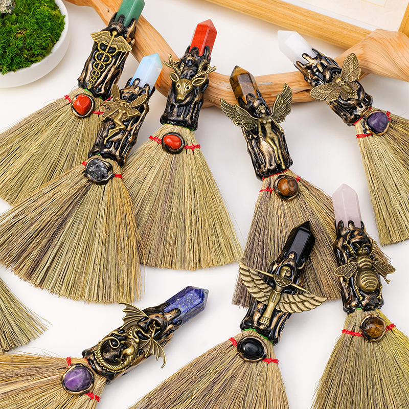 Cross-Border Natural Crystal Column Broom to Remove Enzymes and Transport Amethyst Agate Decorative Small Broom to Purify Home Desktop Broom