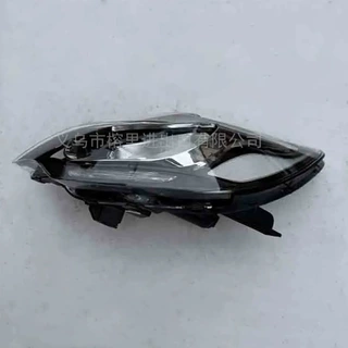 适用于2012款起亚锐欧4D 大灯 Headlamp 92102-1W000 92101-1W000
