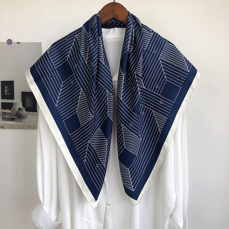 Bufanda de seda dulce japonesa y coreana, novedad de verano, bufanda decorativa multifuncional para mujer, bufanda cuadrada grande con flores de sarga 90 al por mayor