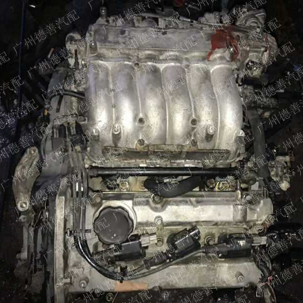 Applicable to Hyundai Traka 3.5 engine gearbox cylinder head crankshaft disassembly second-hand accessories Applicable to Hyundai Traka 3.5 engine gearbox cylinder head crankshaft disassembly second-hand accessories