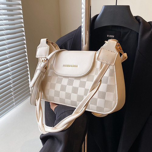 High-end niche design bags 2024 new women's trendy versatile crossbody shoulder bag underarm bag