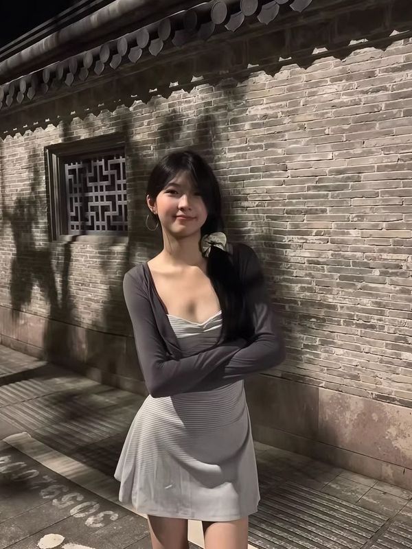 甜辣风褶皱条纹吊带连衣裙收腰A字裙短裙薄款开衫外套两件套装女|undefined