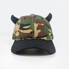 韩版时尚个性鸭舌帽迷彩牛角棒球帽外出休闲百搭帽新款造型潮帽