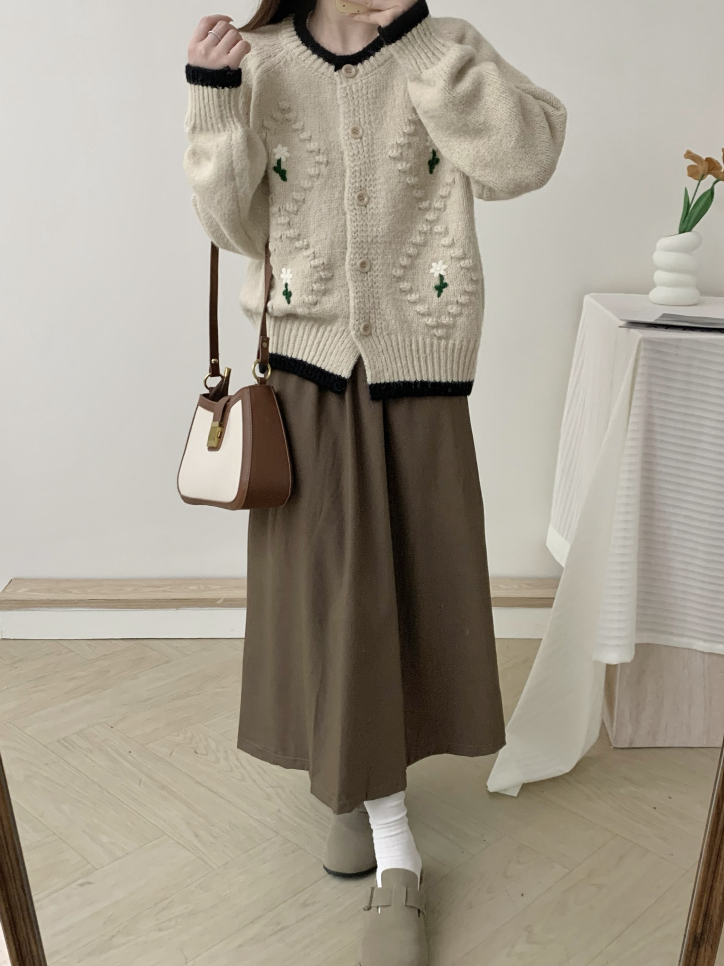 24 invierno Puyuan collar de pila bk bordado bola de lana bordado borde borde de punto Cardigan de otoño nuevo