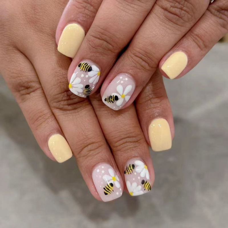 X-0361 Wearing Armour Europe and America Fresh Flowers Bees Wearing Manicure 24 Finished Products Removable Factory Outlet X-0361 Wearing Armour Europe and America Fresh Flowers Bees Wearing Manicure 24 Finished Products Removable Factory Outlet