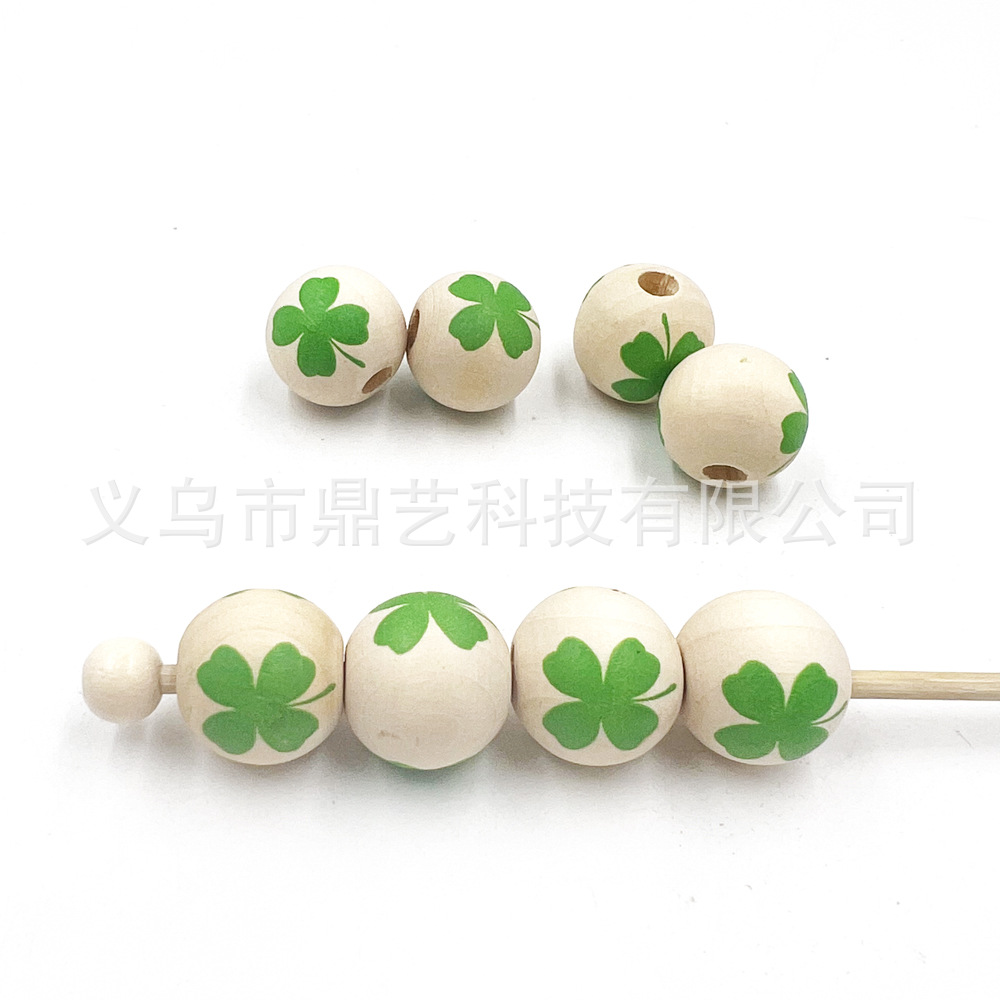 卸売りプリント木珠アイルランド日木珠クローバー四葉草形散珠diyビーズアクセサリー部品