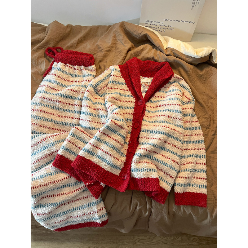 Plus Size Korean Style Sweet Girl Stripesd Contrasting Color Stitching Printed Velvet Thickeneded Pajamas Women's Autumn and Winter Home Wear Set Plus Size Korean Style Sweet Girl Stripesd Contrasting Color Stitching Printed Velvet Thickeneded Pajamas Women's Autumn and Winter Home Wear Set