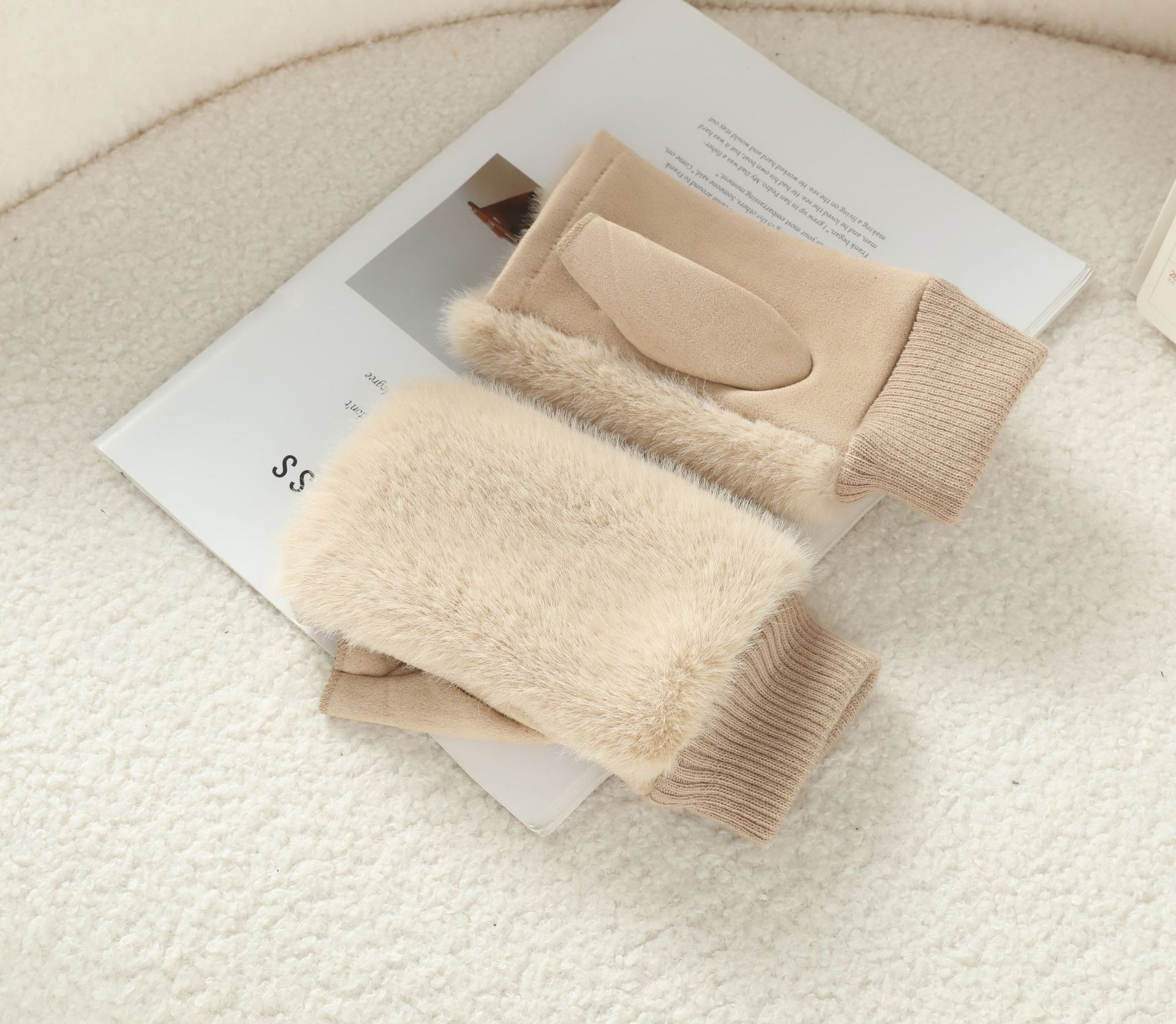 Invierno guantes de pelo de conejo de mitad de dedo femenino de peluche engrosado y veludo para montar calentado a prueba de frío de color sólido sin mangas de dedo