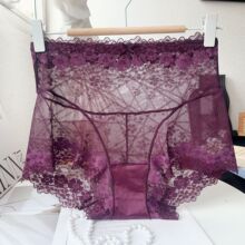 雯奴G309大码中腰蕾丝酒红本命年网纱性感三角女内裤镂空红色无痕