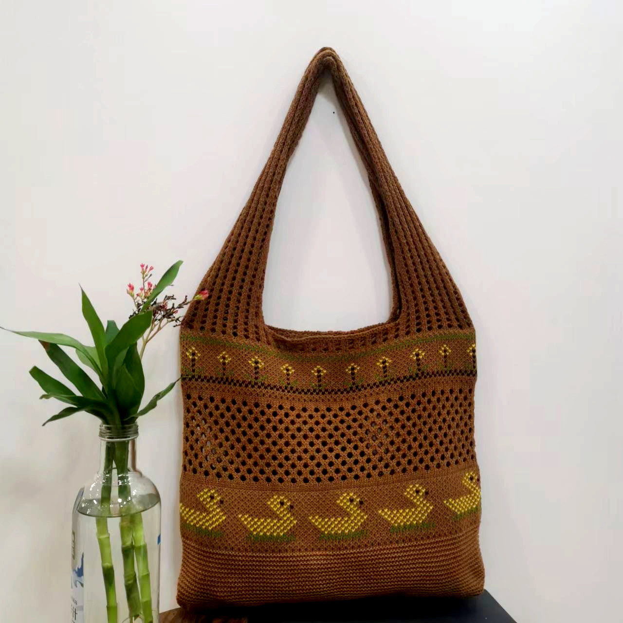 new cross-border japanese and korean knitted bag underarm woven bag simple shopping bag large capacity mesh women‘s shoulder bag