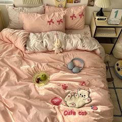 Ins-style cartoon towel embroidered bed set for girls, high-quality, includes sheet and duvet cover, three-piece set for dormitories