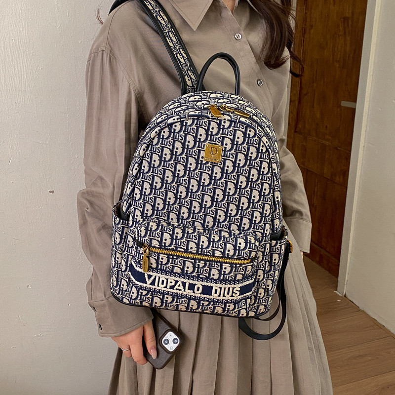 American-Style Fashion Monogram Backpack for Women, European Goods, Large-Capacity Travel Backpack, High-End Luxury Niche School Bag