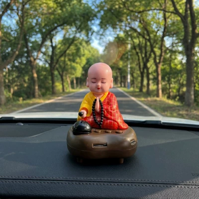 decoration figurine, premium accessory, Car ornaments
