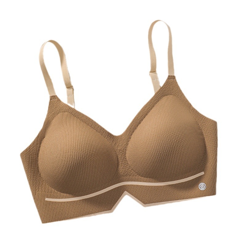 Supporting colored design comfortable underwear