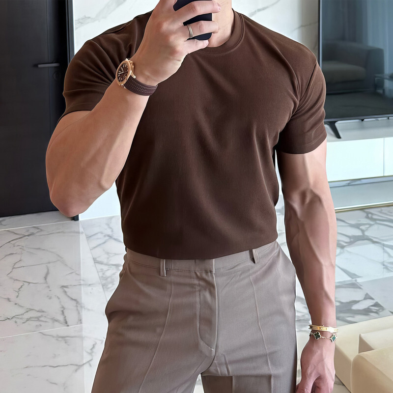 American-Style Fitness Round-Neck Brown Short-Sleeve T-Shirt for Men, Summer Slim-Fit Muscle-Enhancing Regular Shoulder T-Shirt American-Style Fitness Round-Neck Brown Short-Sleeve T-Shirt for Men, Summer Slim-Fit Muscle-Enhancing Regular Shoulder T-Shirt