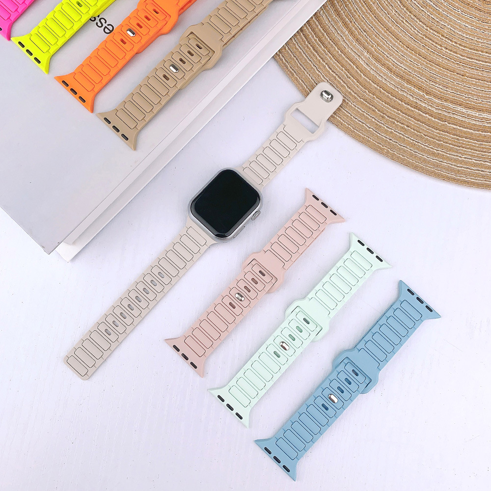 Aplicable para Apple i Watch Tres Perlas Silicone Brazalete Apple Watch9/8/SE/7/6/5/4/3/2/1