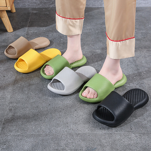 Wholesale Sister Sister Same Style Slippers for Women Summer Home Indoor Bath Silent Quiet Home Use Couple Soft Sole Cool Slippers for Men