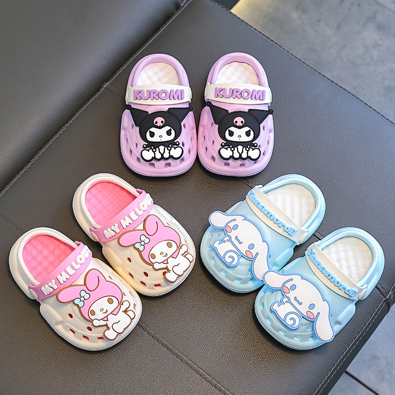 Sanrio Children's Slippers Summer Girls' Hole Shoes Home Non-Slip Sandals for Little Boys and Babies Baotou Outer Wear