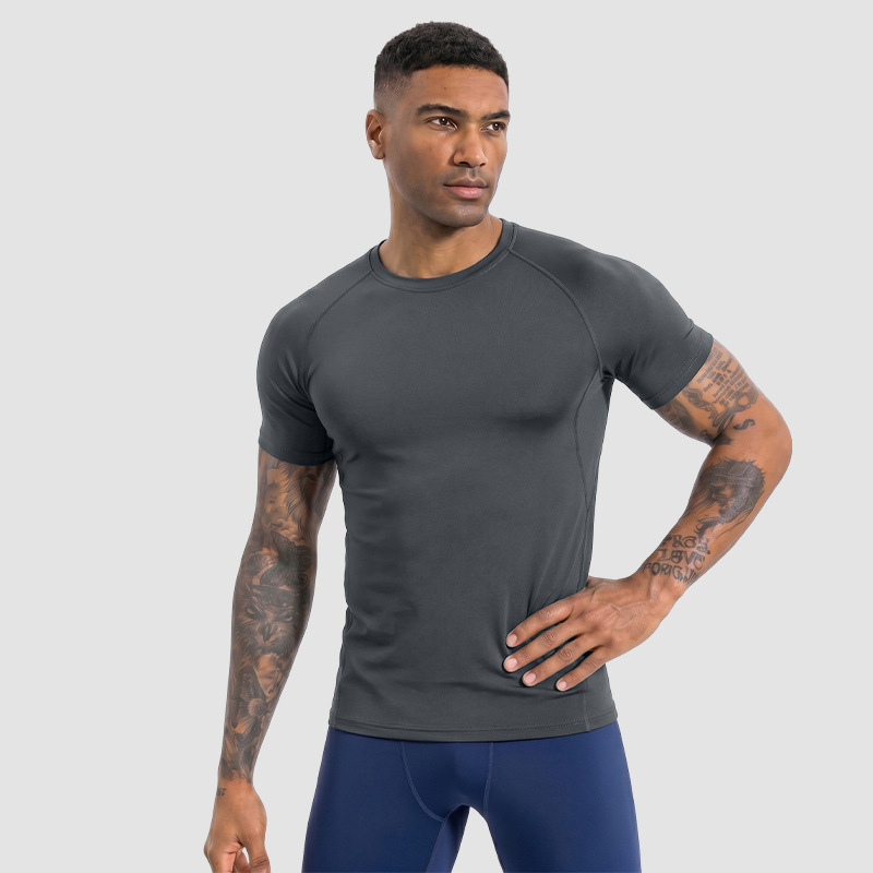 Fábrica de ropa Haolin personalizada ropa de fitness negra para hombres camisetas deportivas de manga corta al aire libre