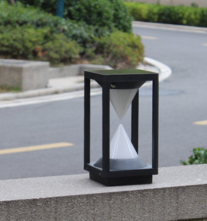 Hourglass Column Headlight Solar Modern Simple Led Lawn Courtyard Door Headlight Garden Villa Walled Door Column Light