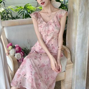 С�ѻ����Wͬ��2026���ļ��¿�С�w���B��ȹѩ������ǧ���黨ȹŮ