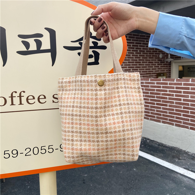 08181 Japanese-style woolen checkered bento bag, ins Korean-style handbag, fresh women's walking lunch box, small handbag wholesale undefined
