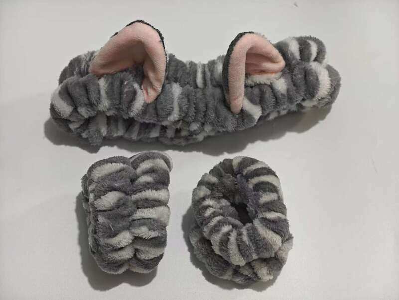 かわいいぬいぐるみ猫耳ヘッドバンド卸売女性の秋と冬超かわいい立体洗顔メイク防湿袖ストライプリストバンド|undefined