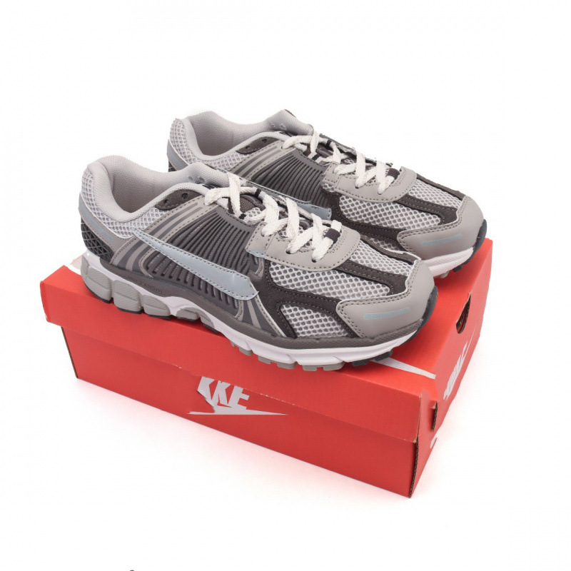 Zapatos de comercio exterior Vomero 5 Moro Retro zapatos de running de hombre zapatos de running casuales de malla zapatos deportivos transpirables de mujer zapatos de moda
