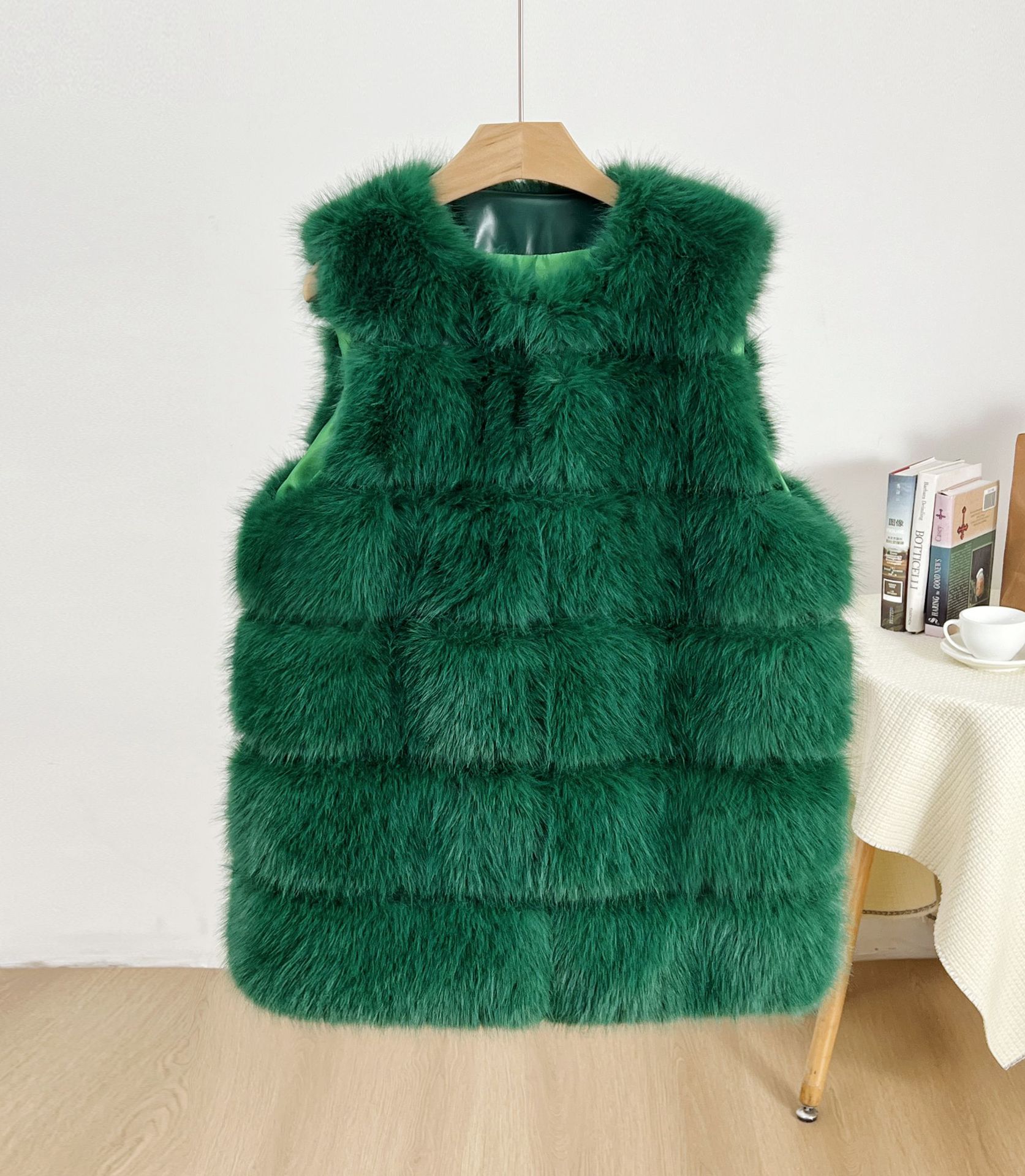 Clásico de seis puntas chaleco de conejo de pelo de zorro chaqueta larga al por mayor simple estilo exterior estilo