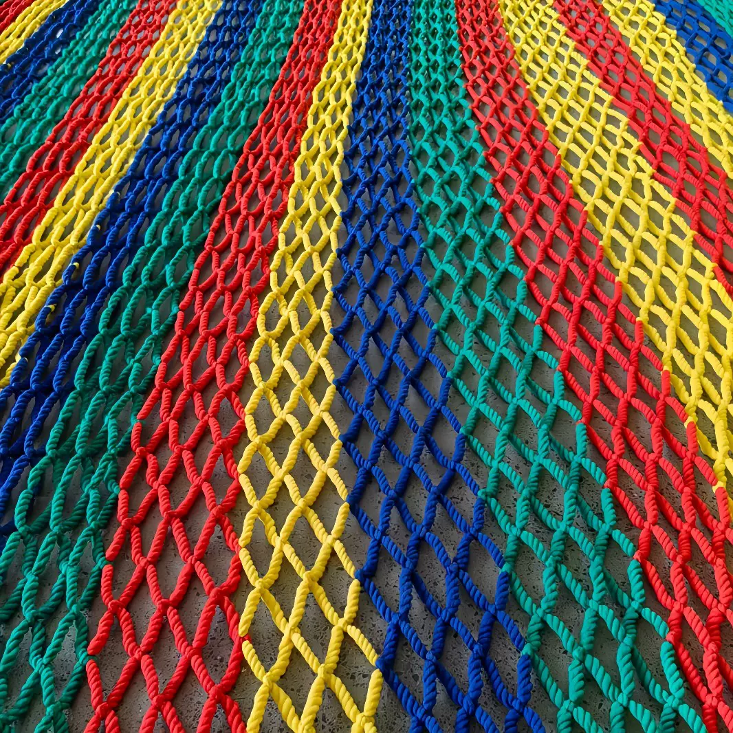 彩色防护网楼梯阳台防坠网运动场围网幼儿园景区围栏防护装饰网