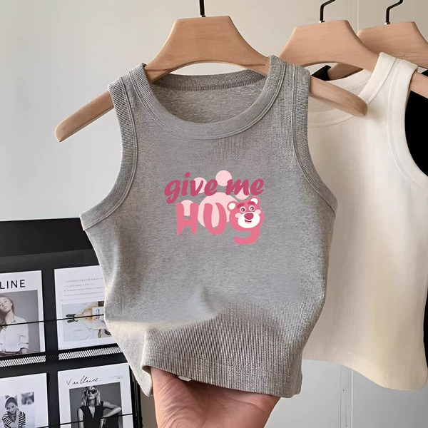 Gray vest-HU Strawberry Bear