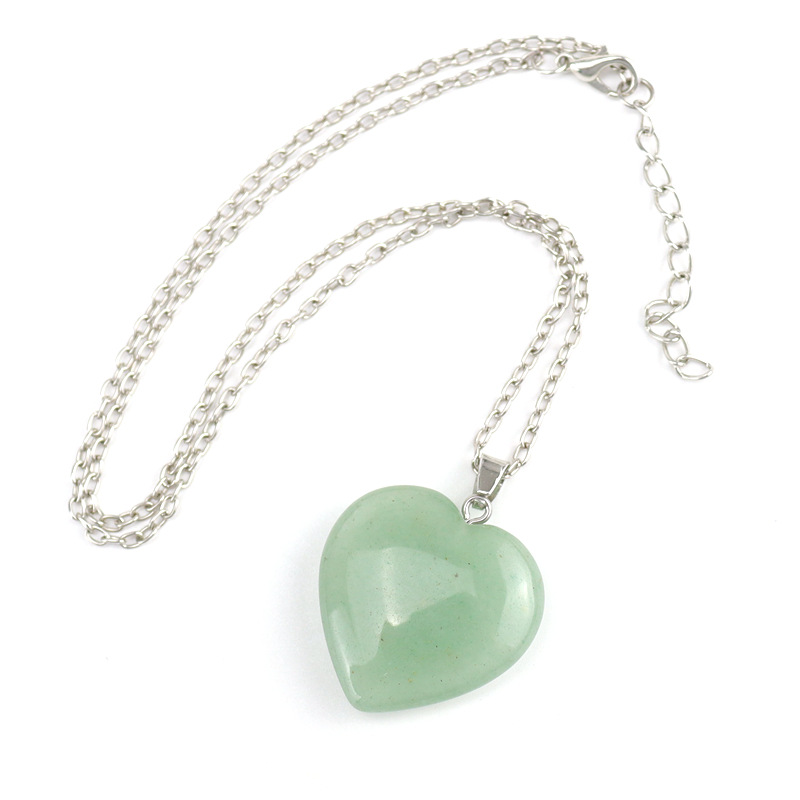 Ethnic Style Heart Shape Crystal Pendant Necklace 1 Piece