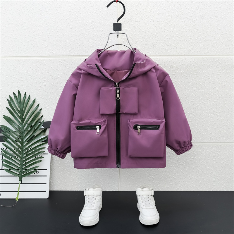 5879 Chaqueta de otoño para niños 2024 nueva gabardina con capucha para niños de moda bebé primavera y otoño salvaje estilo occidental