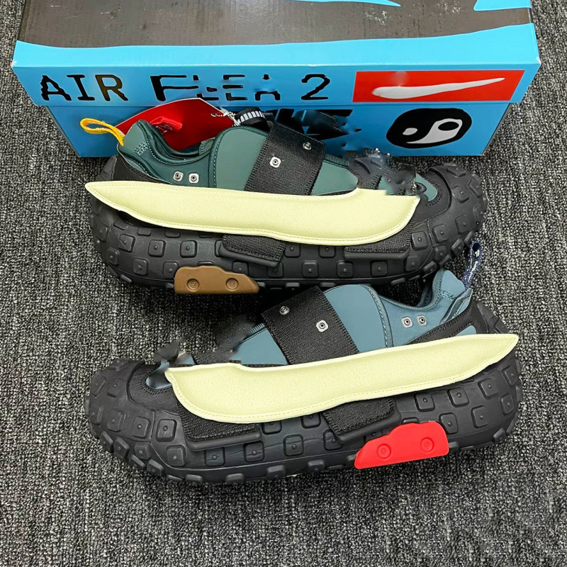 Pure original CPMFxAir Flea 2 thick-soled shoes with large hook and loop fasteners, featuring a luminous sole, suitable for both men and women, and designed for versatile athletic and casual wear