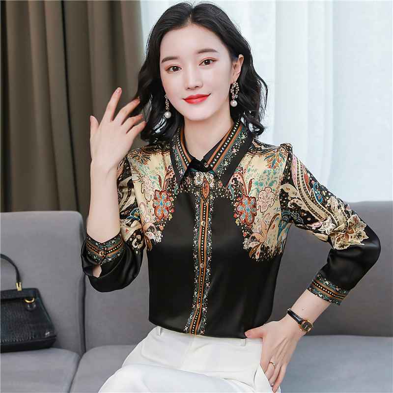 Elegant silk spring fashionable shirt