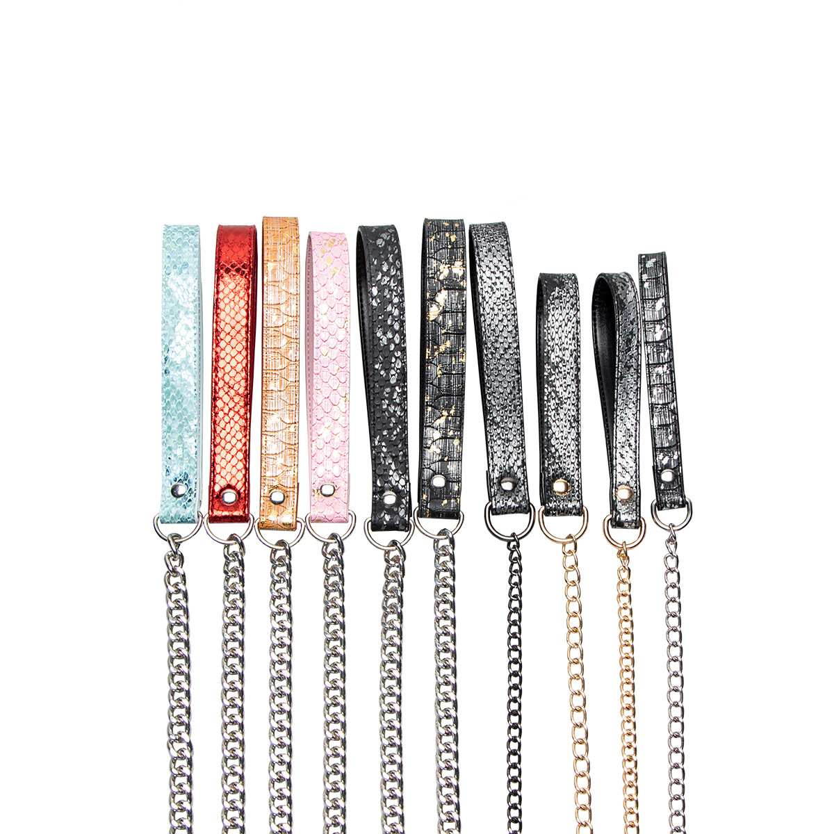 같은 칼라 크로우리 가죽끈