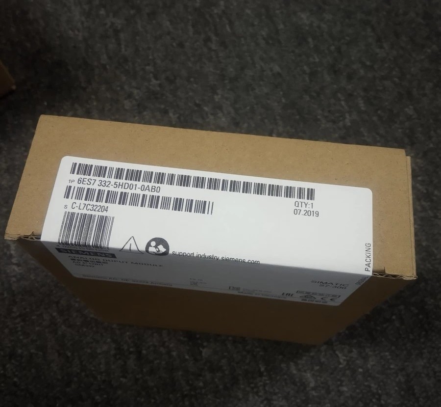 2ES7 332-5HD028-0LX0  西门子全新原装可编程控制器