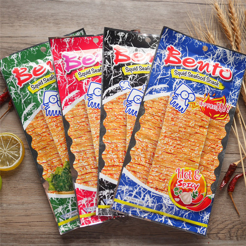 Thai imported snack bento mixed with spicy strips of hand-tear squid, sweet and spicy flavor dried squid, 20g 