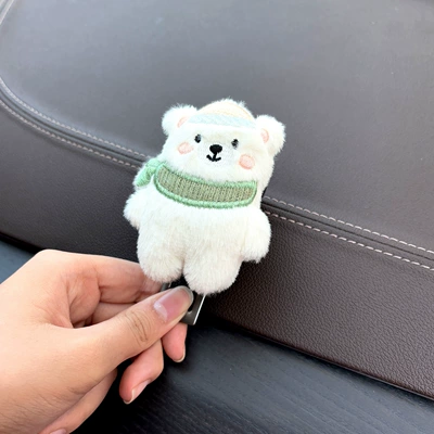 Car Safety Belt Buckle Other Automotive Safety Supplies - green-scarf-hat-bear-extension-buckle-single-pack