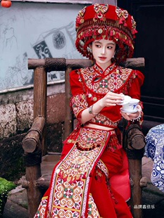 Red Miao and Tujia Ethnic Embroidery Heavy Wedding Attire Minority Performance Costume Yunnan Guizhou Enshi Photography Clothing