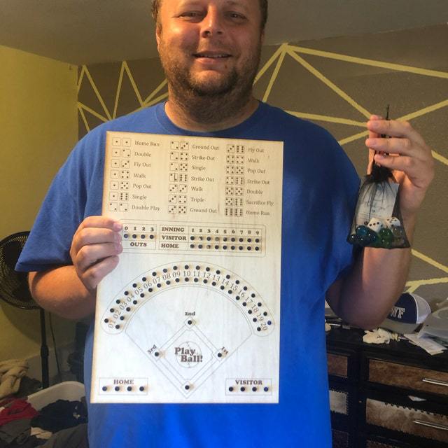 Juego de mesa de dados de béisbol de la estación independiente apoyos del partido del juego de mesa de dados de béisbol