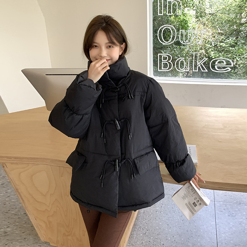 검은색