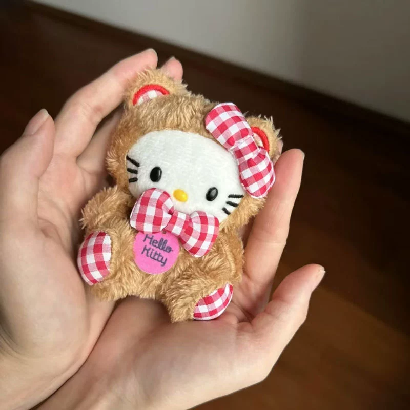 Брелок-подвеска Hello Kitty плюшевый, универсальный, маленький 2,8×2,2 см с металлическим карабином