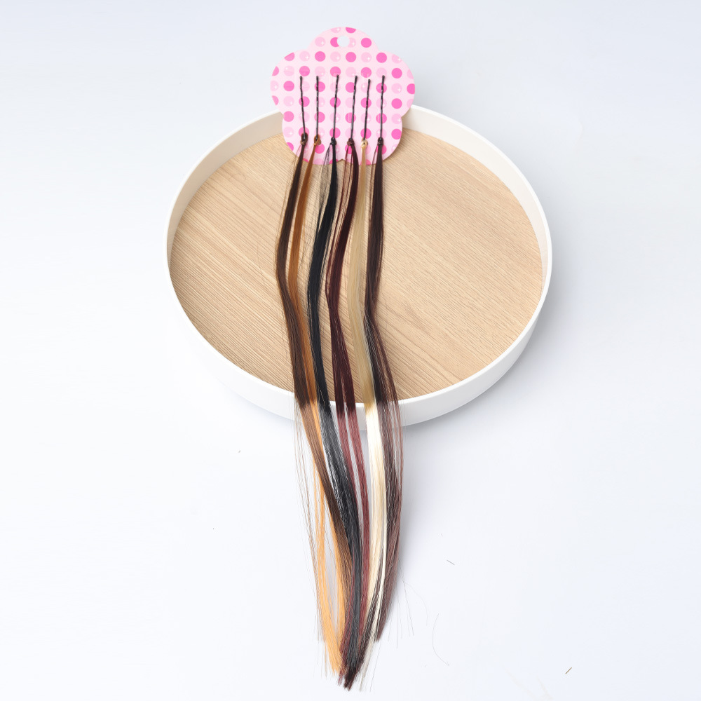 한 단어 클립은 일반 색상을 발산합니다.