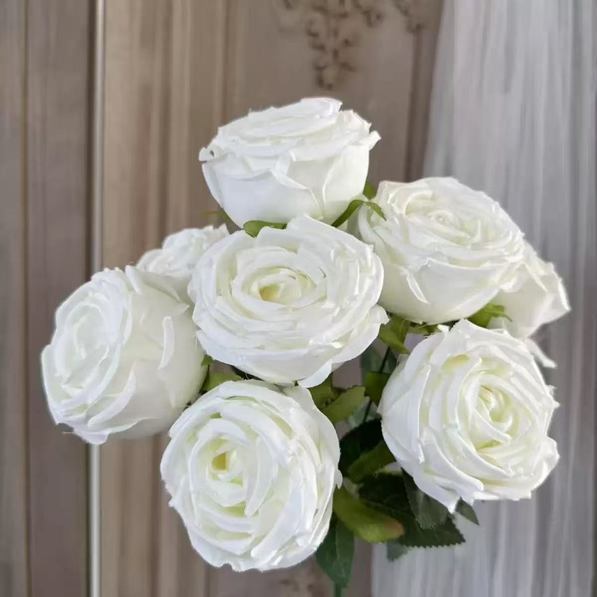 Flores artificiales blancas para decoración de escenarios, escaparates, arreglos de rosas, arte floral suave y composiciones florales.
