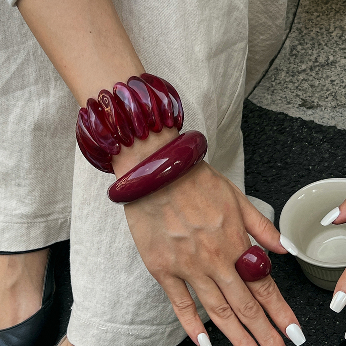 Europa y América transfronterizos anillo de resina minimalista nicho de diseño avanzado pulsera redonda ancha