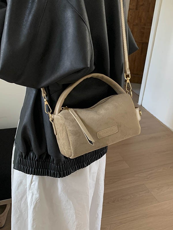 Transfronterizo de alto nivel nicho de diseño bolso de almohada portátil para mujeres 2025 nuevo retro vello retro bolso de mochila retro