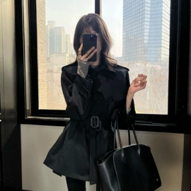 女式羊毛衫;女式毛呢外套;女式针织衫