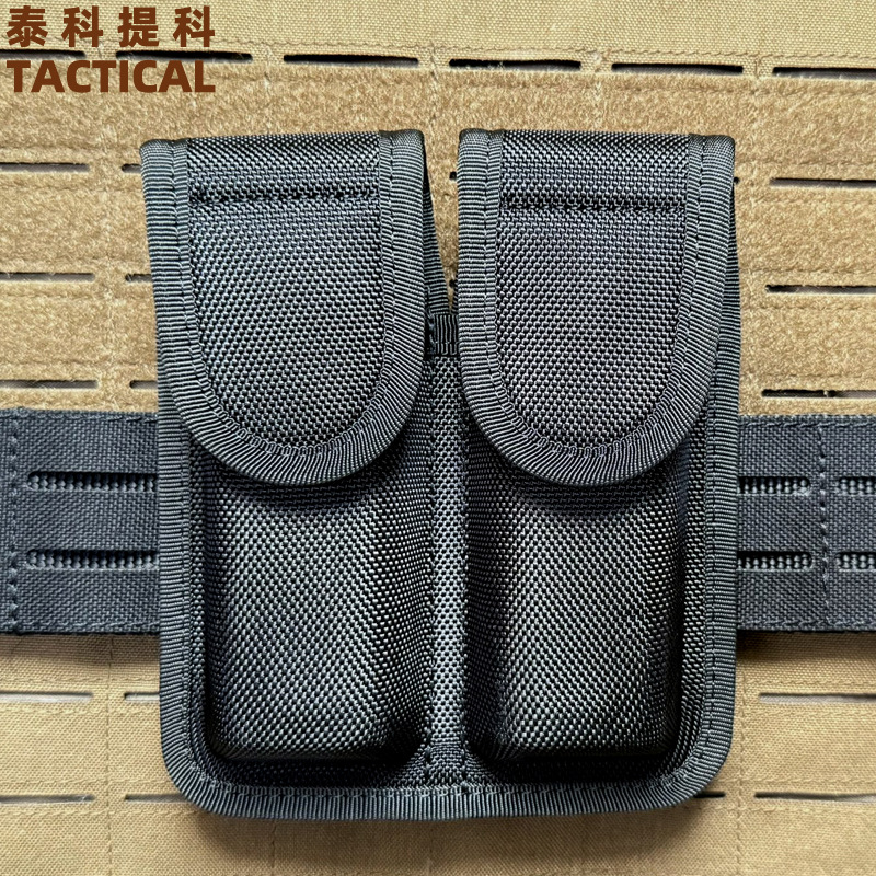 High-Quality Molded Double Magazine Pouch, Eight-Piece Magazine Pouch, Universal Double-Row Magazine Pouch for Film and Television Props